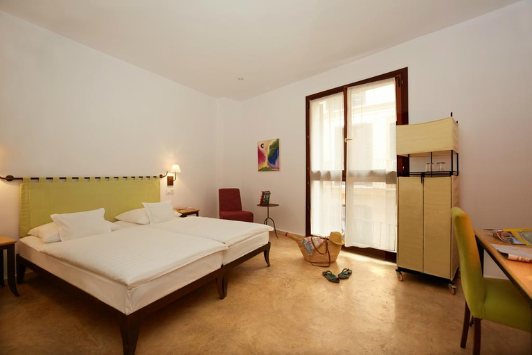Bedroom 4, Hotel Palau Sa Font, Baleares