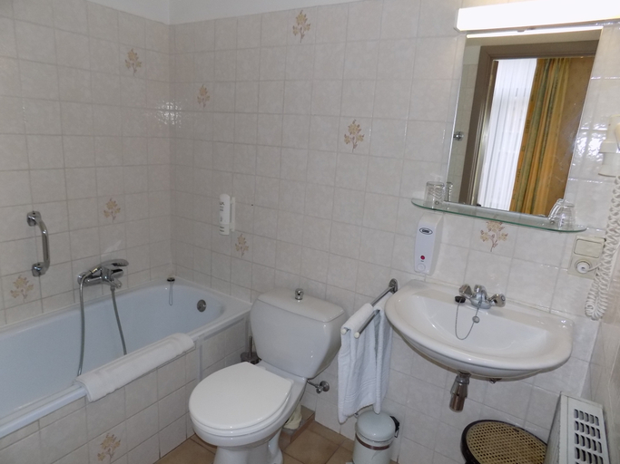 Bathroom 4, Hotel 't Voermanshuys, West-Vlaanderen