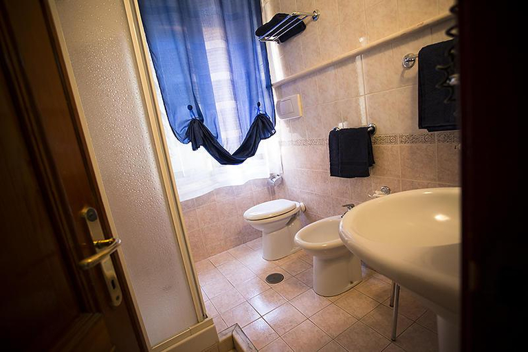 Bathroom 4, Hotel Umbria Ristorante, Terni