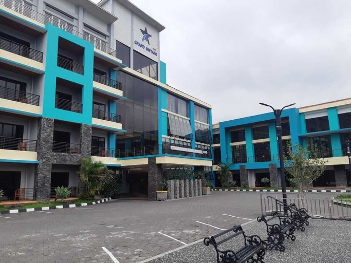 Hotel Grand Bintang Tawangmangu, Karanganyar