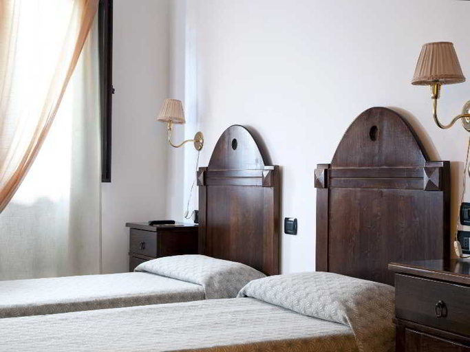 Bedroom 5, HOTEL BUSINESS, Napoli