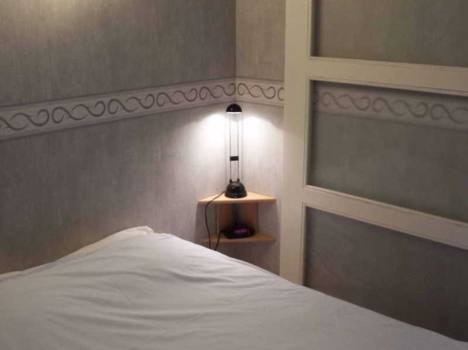 Bedroom 2, Ambassador Suites Leuven, Vlaams Brabant