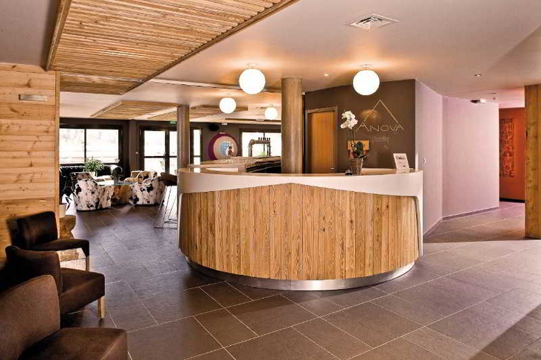 Public Area 2, Anova Hotel & Spa, Hautes-Alpes
