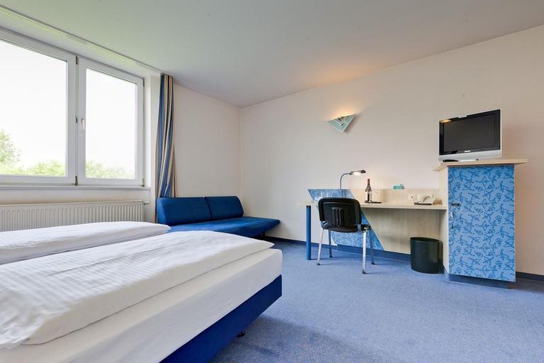 Bedroom 3, Hotel Le Village, Rems-Murr-Kreis