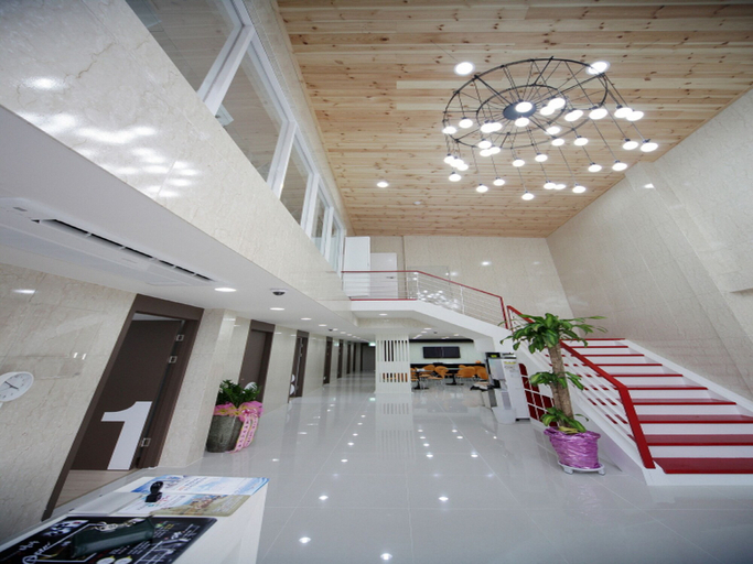 Business Facilities
