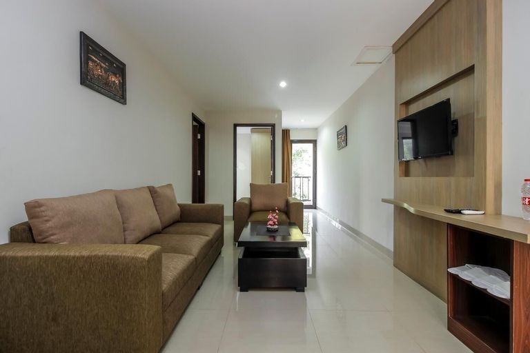 RedDoorz Plus @ TB Simatupang, South Jakarta