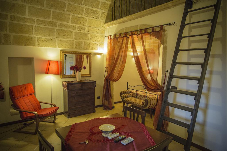 Others 5, Vecchia Mottola Albergo Diffuso, Taranto