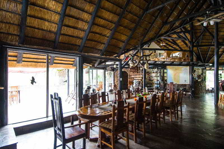 Food & Drinks 5, Etusis Lodge, Karibib