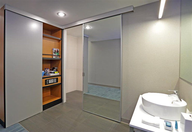 Bathroom 4, Aloft by Marriott Panama, Panamá