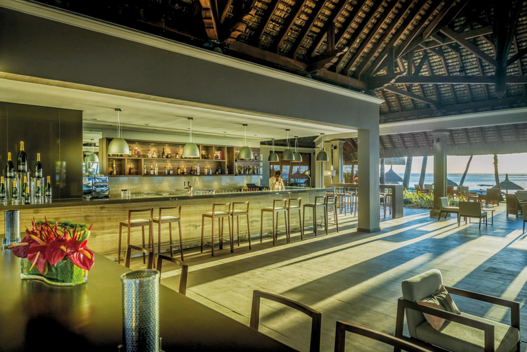 Food & Drinks 5, Paradis Beachcomber Golf Resort & Spa, Black River