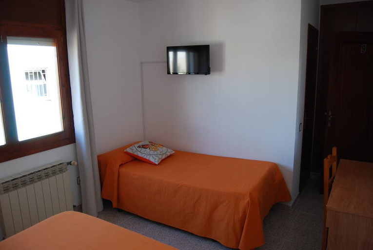 Bedroom 4, Hotel Paradis, Tarragona