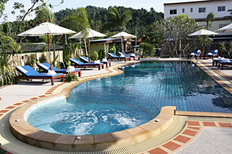 Sport & Beauty 4, Phuvara Boutique, Mueang Krabi