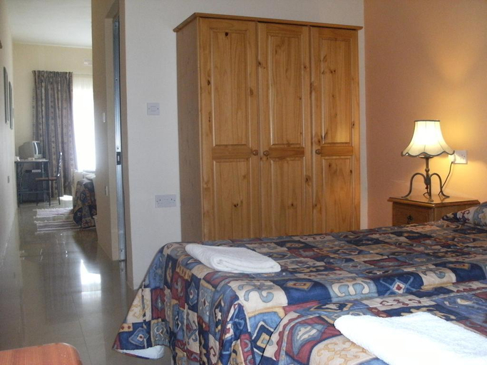 Bedroom 1, Lantern Guest House
