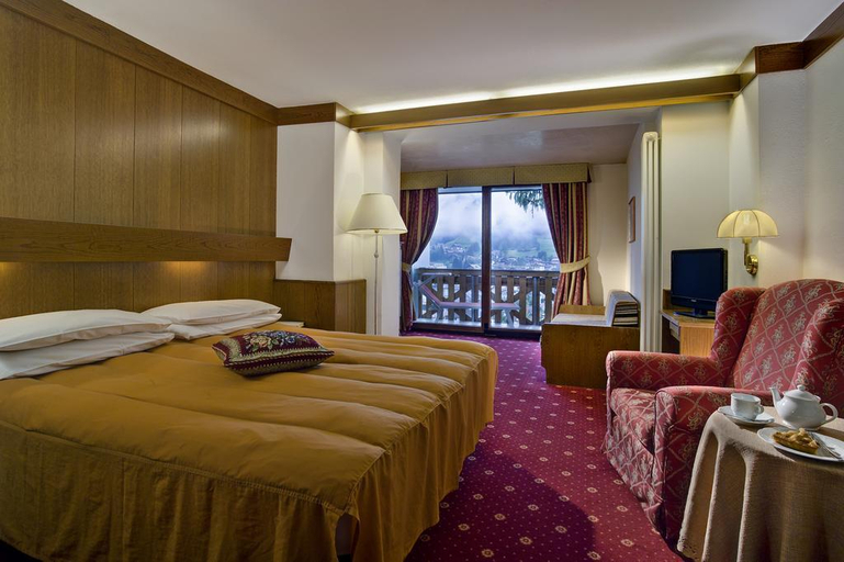 Bedroom 4, Hotel Catinaccio Rosengarten, Trento