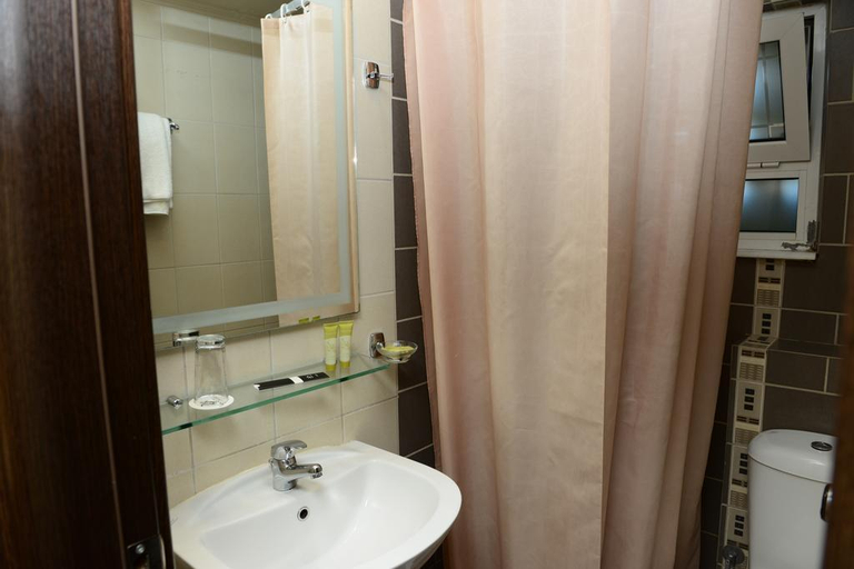 Bathroom 4, Ionion Hotel, Peloponnese