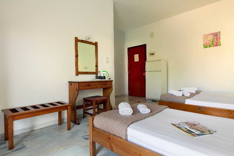 Bedroom 3, Revekka Bed & Breakfast, Crete