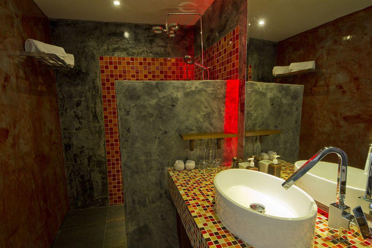 Bathroom 4, Beluga Boutique Hotel, Ko Samui