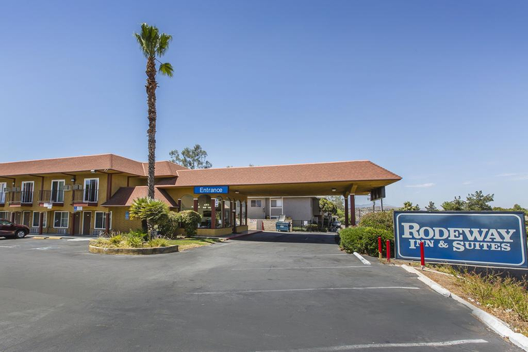 Rodeway Inn & Suites Canyon Lake-Menifee West, Riverside