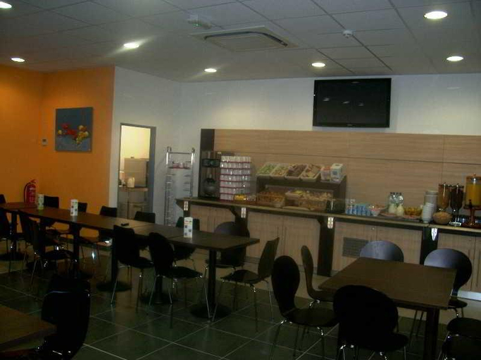 Food & Drinks, Hotel Residence Flat Saleilles, Pyrénées-Orientales