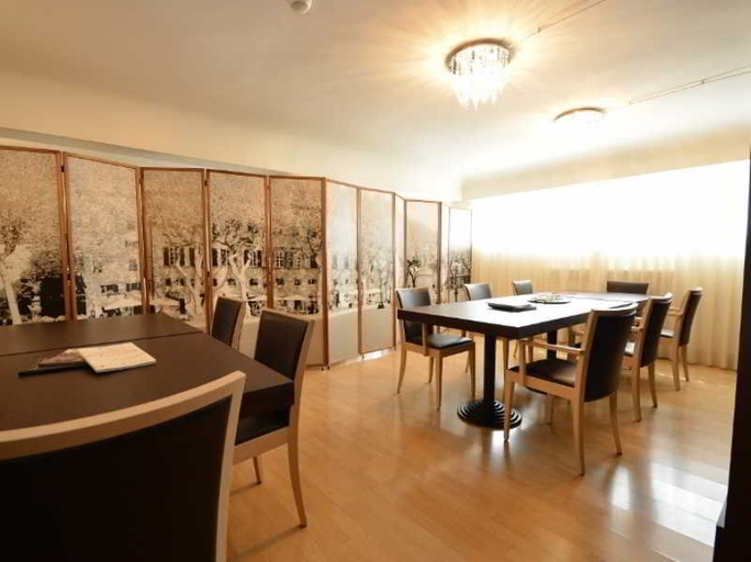 Food & Drinks 5, Albergo Celide, Lucca