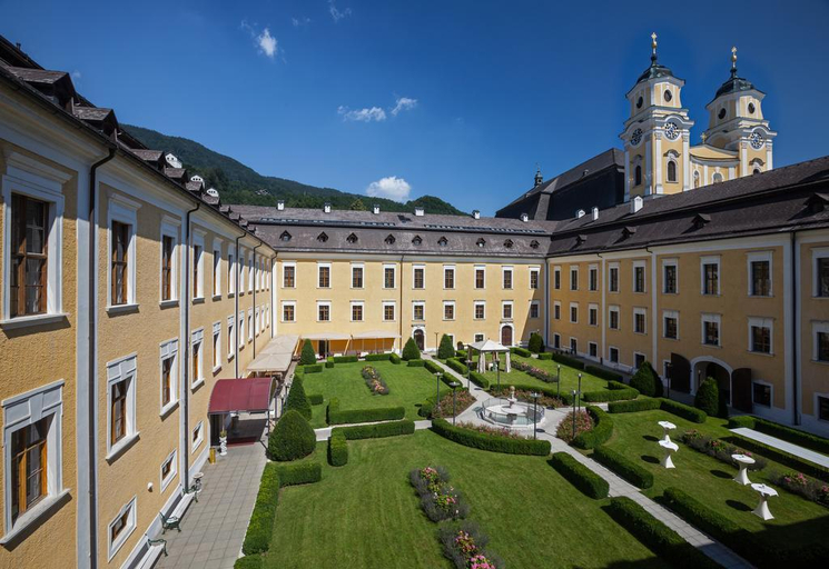 Exterior & Views 4, Schlosshotel Mondsee, Vöcklabruck