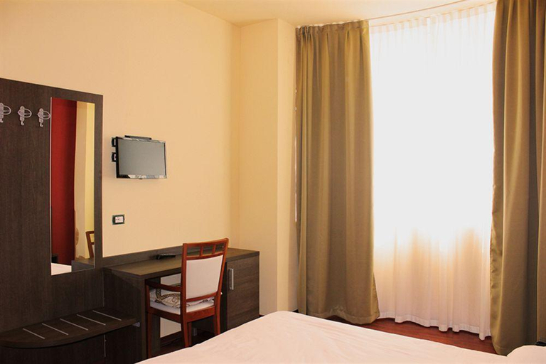 Bedroom 3, Formula International, Rovigo