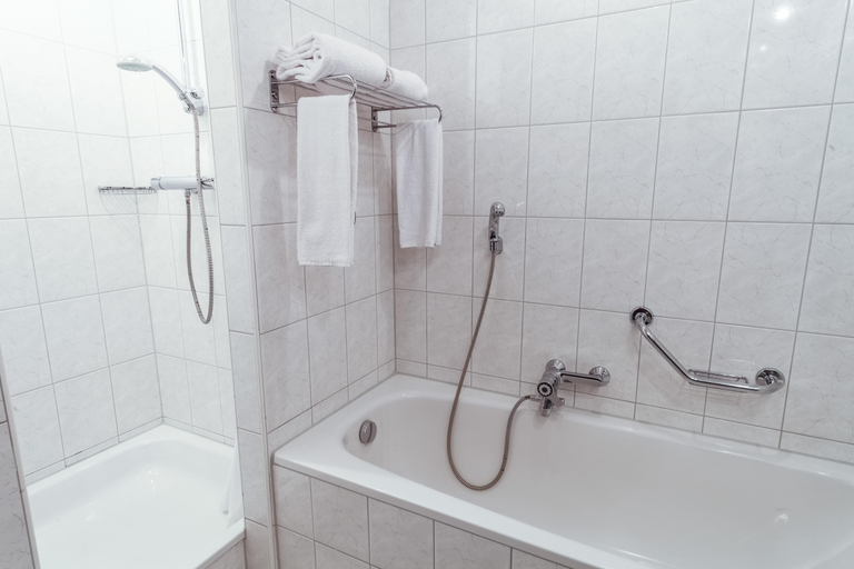 Bathroom 4, Grand Hotel Amstelveen, Amstelveen