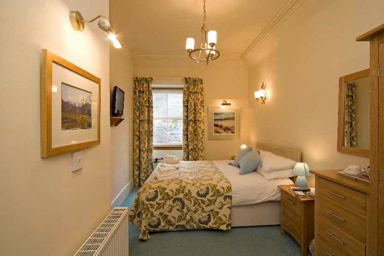 Bathroom 3, Loch Leven Hotel, Highland
