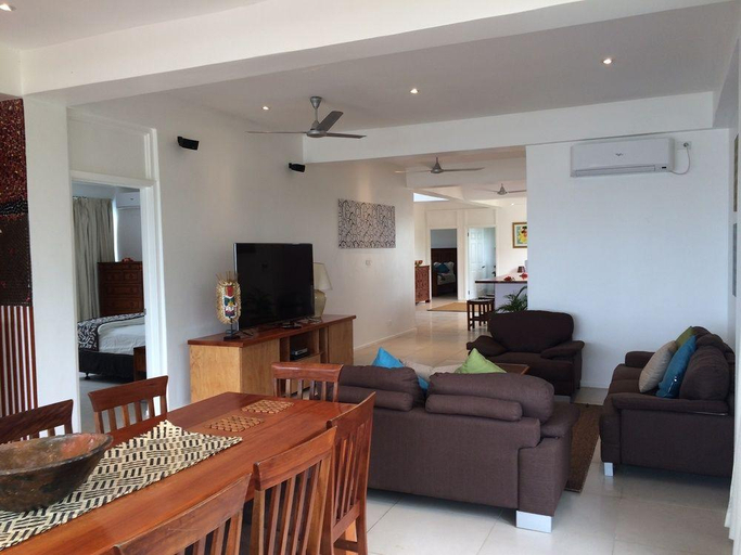 Public Area 2, First Landing Beach Resort and Villas, Ba