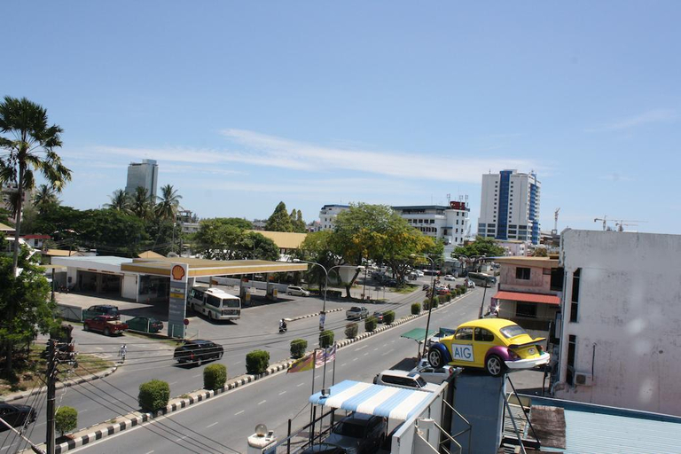 Exterior & Views 2, Walk Inn, Miri