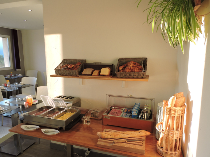 Others 5, INTER-HOTEL La Roche-sur-Foron, Haute-Savoie