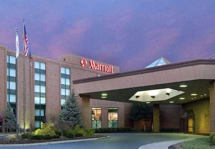 Exterior & Views 2, Marriott Cincinnati Northeast, Warren