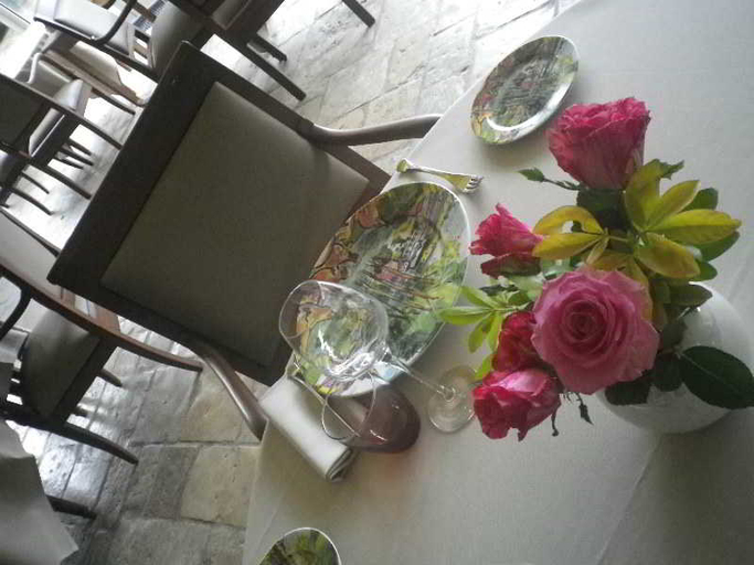 Others 4, Hotel Ricordeau, Sarthe