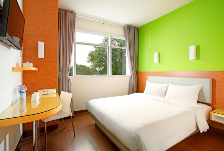 Bedroom 18