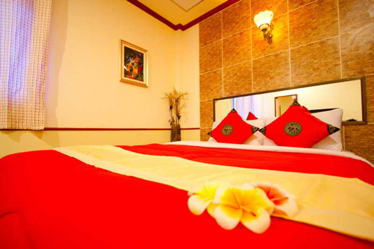 Bedroom 3, Honey House 2, Khlong Toey