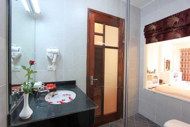 Bathroom 4, Splendid Star Boutique Hotel, Hoàn Kiếm