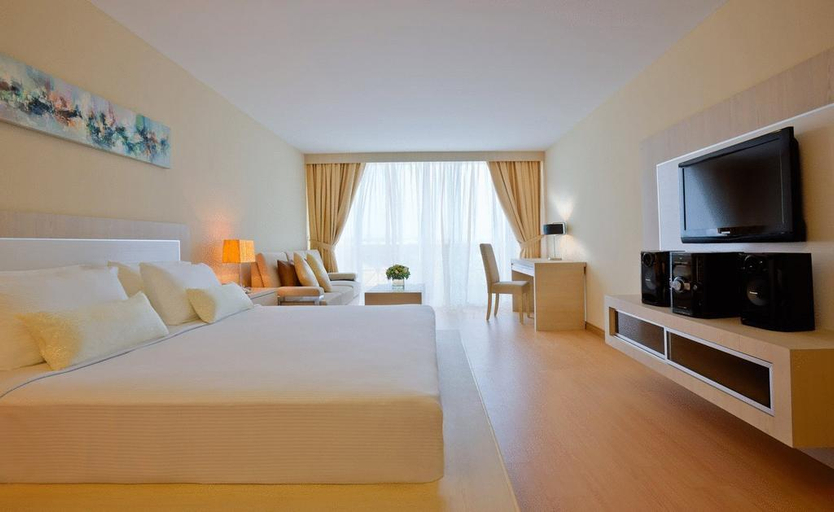 Bedroom 2, Jinhold Apartment Hotel, Bintulu