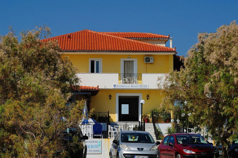Exterior & Views 2, Andreolas Beach Hotel, Ionian Islands