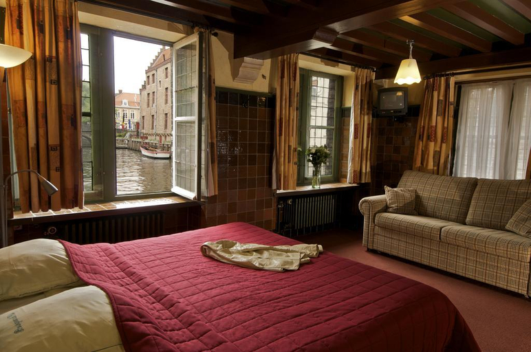 Public Area 3, Hotel Bourgoensch Hof, West-Vlaanderen