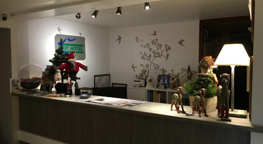 Public Area 3, Hotel Bosquet Pau Centre, Pyrénées-Atlantiques