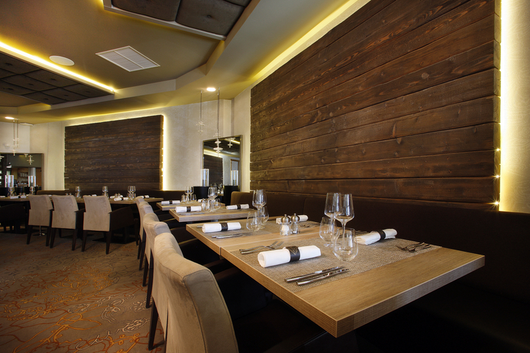Food & Drinks 5, Hotel Koh-I Nor by Les Etincelles, Savoie