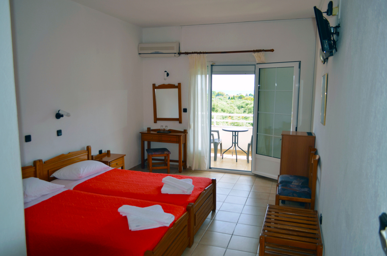 Bedroom, Achillion, East Macedonia and Thrace