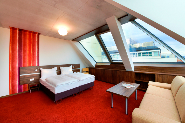 Bedroom 2, Simm's Hotel, Wien