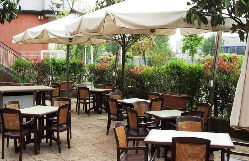 Food & Drinks 5, Ipointhotel, Bologna