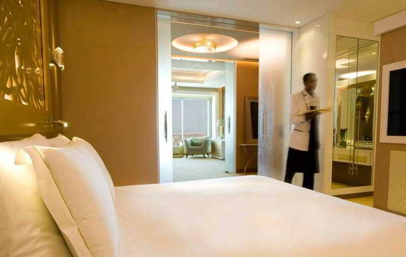 Bedroom 3, The Domain Hotel and Spa, Manama