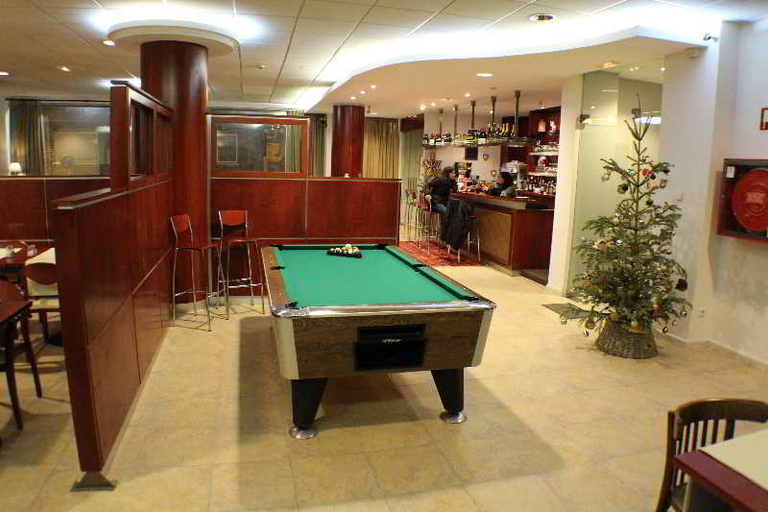 Public Area 3, Cubil, Pyrénées-Orientales