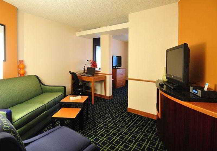 Exterior & Views 2, Fairfield Inn & Suites by Marriott Denver Tech Center/South, Douglas