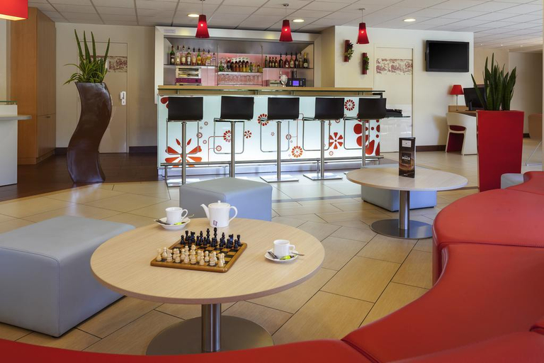 Public Area 2, ibis Jouy en Josas Velizy, Yvelines