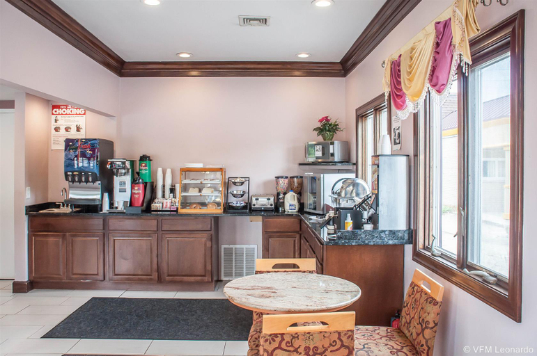Public Area 4, Amherst Inn & Suites, Erie
