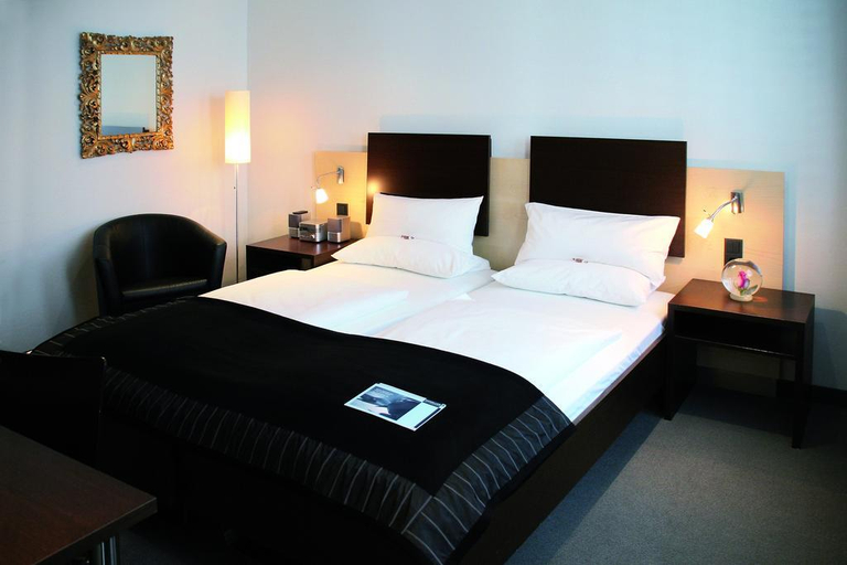 Bedroom 2, Schiller5 Hotel & Boardinghouse, München
